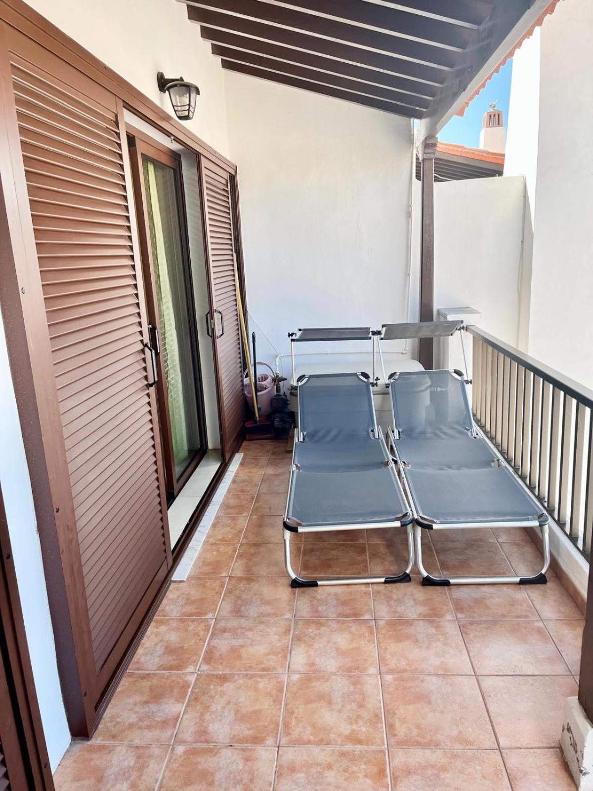 Apartment In Playa De Las Americas 1 Экстерьер фото