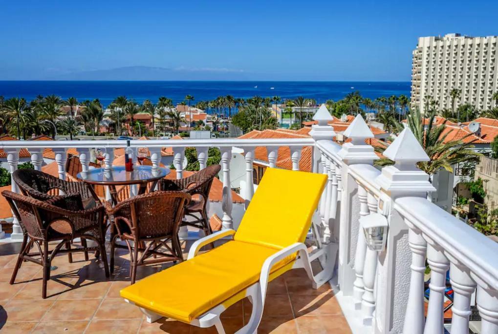 Apartment In Playa De Las Americas 1 Экстерьер фото