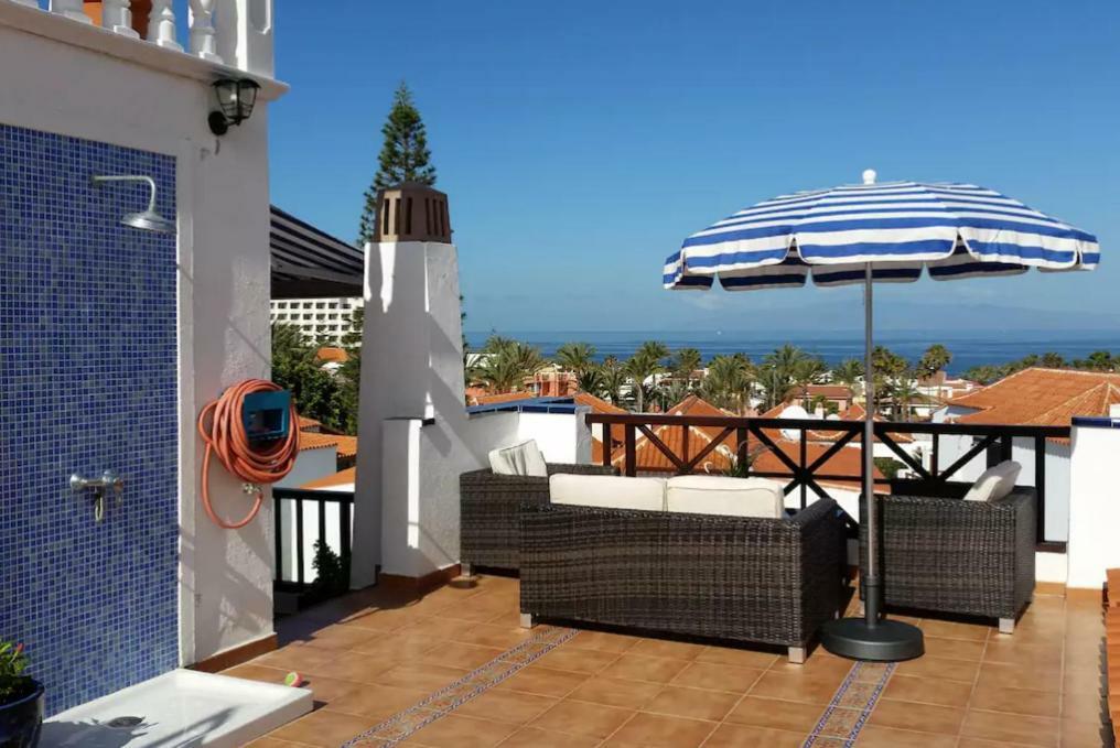 Apartment In Playa De Las Americas 1 Экстерьер фото